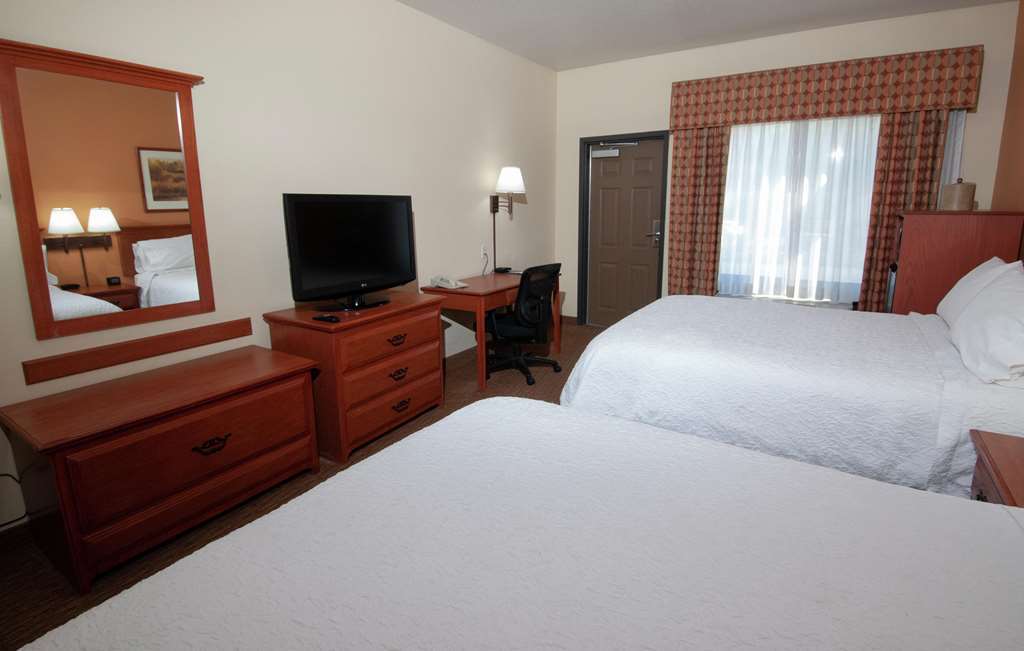 Hampton Inn & Suites Las Vegas-Henderson Номер фото